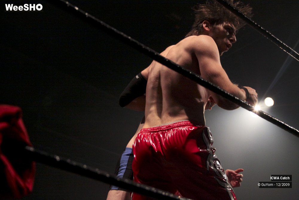 35/50 photos du spectacle ICWA Catch... Vu d'en Bas