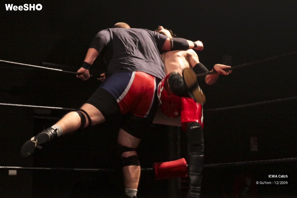 43/50 photos du spectacle ICWA Catch... Vu d'en Bas