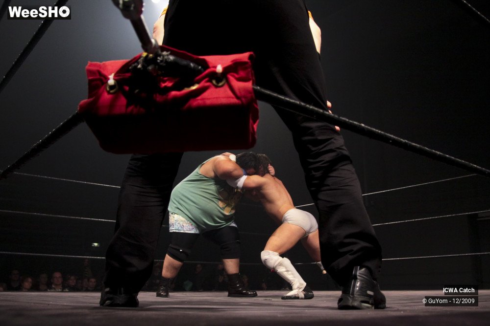 45/50 photos du spectacle ICWA Catch... Vu d'en Bas