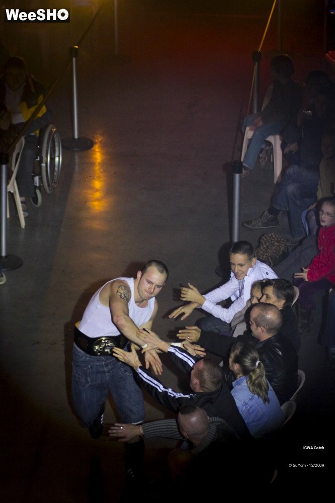 2/43 photos du spectacle ICWA Catch Ambiance