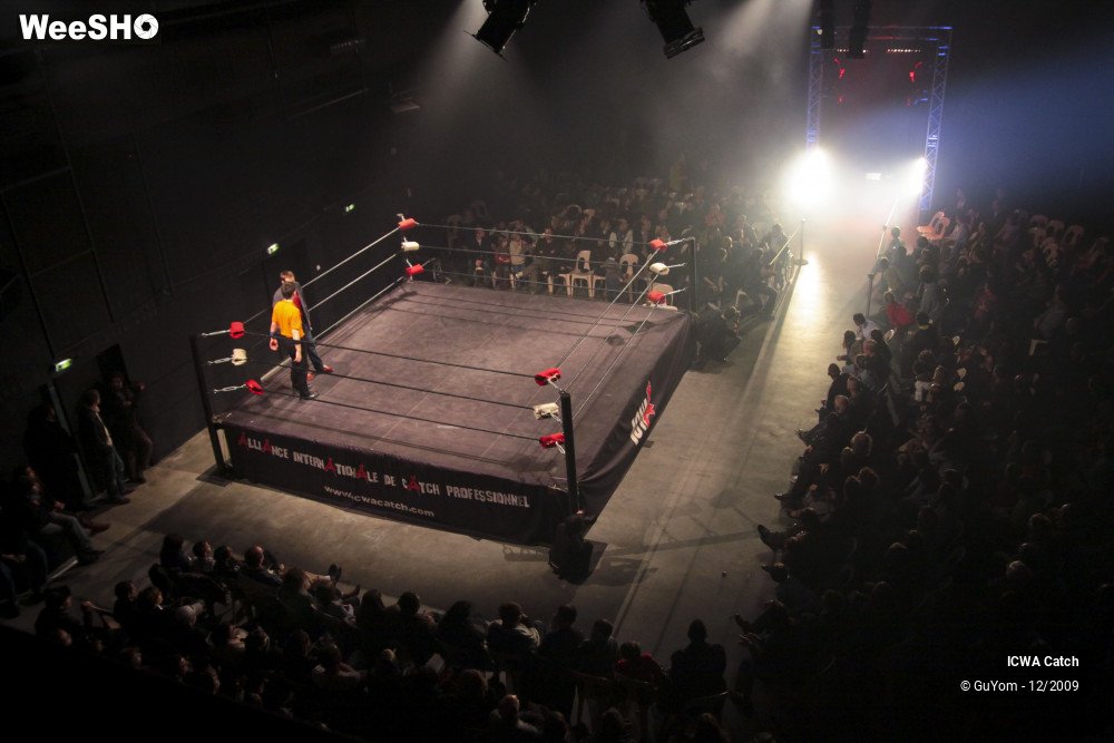 13/43 photos du spectacle ICWA Catch Ambiance