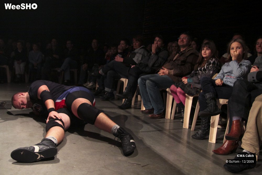 20/43 photos du spectacle ICWA Catch Ambiance