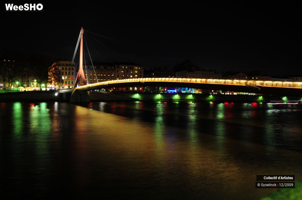 3/32 photos du spectacle Fête des Lumières 1