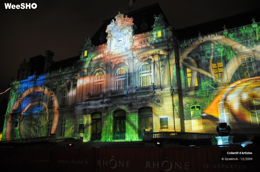 15/32 photos du spectacle Fête des Lumières 1