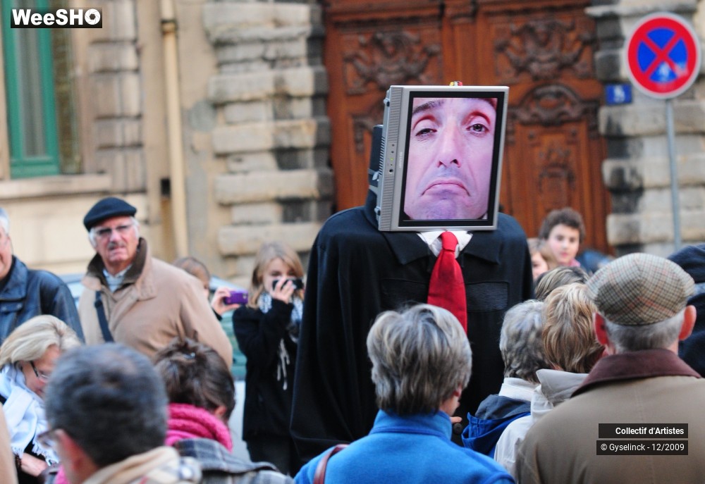 16/32 photos du spectacle Fête des Lumières 1