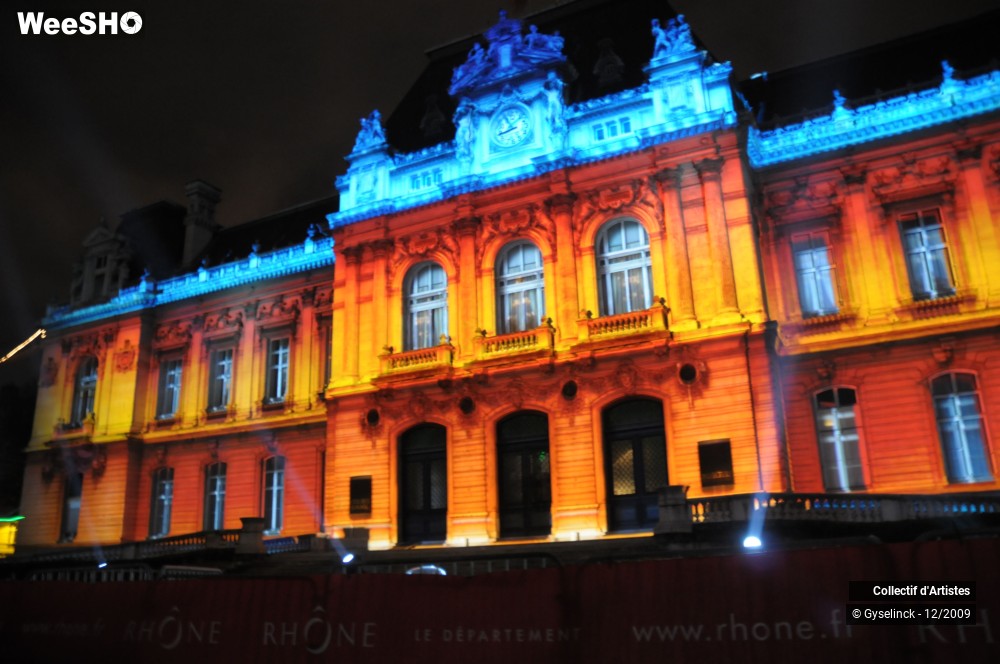 20/32 photos du spectacle Fête des Lumières 1