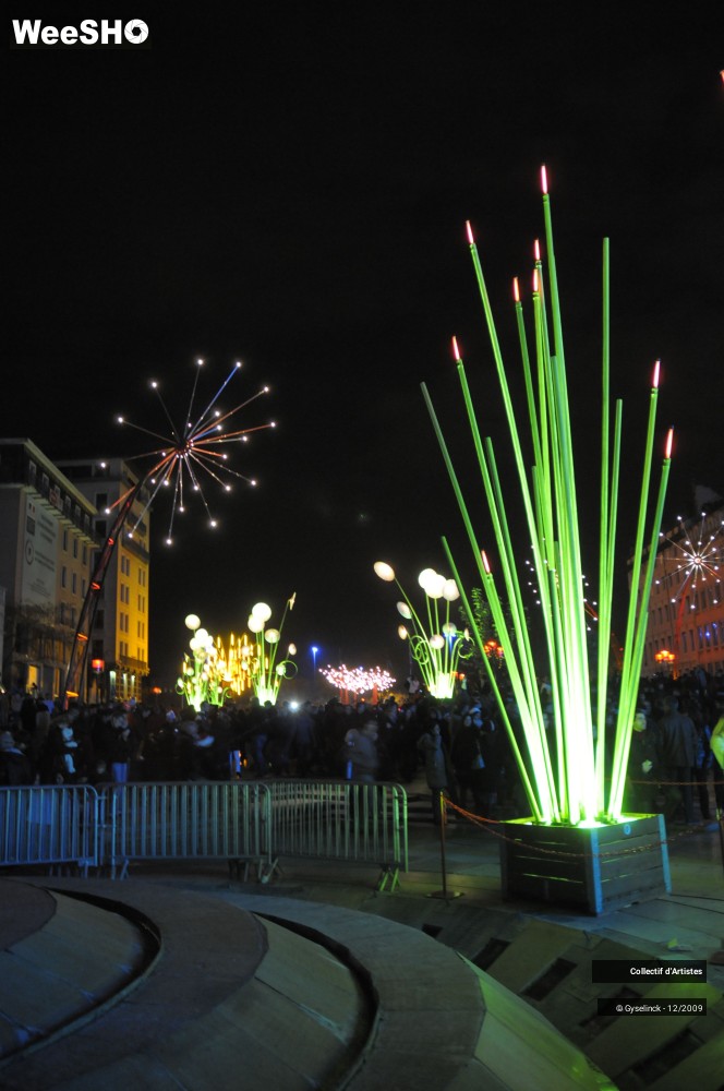 22/32 photos du spectacle Fête des Lumières 1