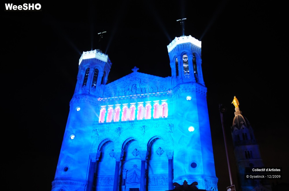 21/36 photos du spectacle Fête des Lumières 2