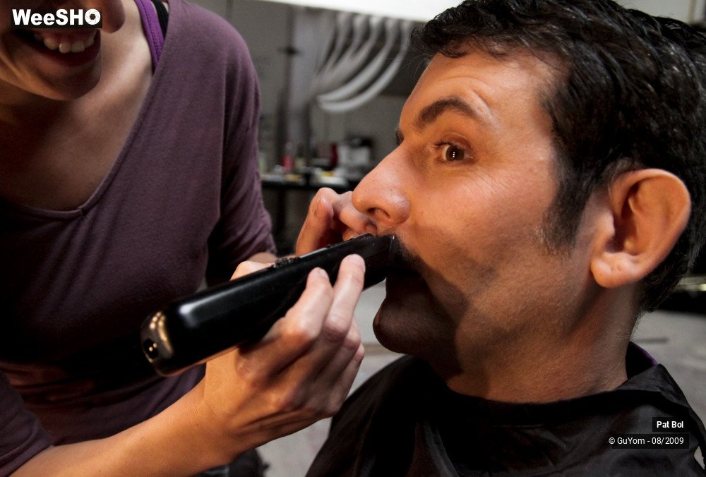 16/44 photos du spectacle Pat Bol Le Tournage