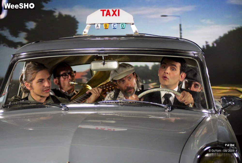 19/28 photos du spectacle Pat Bol Le Clip