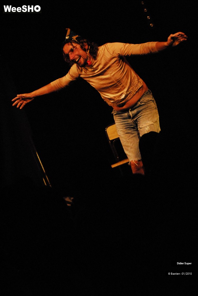 8/47 photos du spectacle Didier SUPER