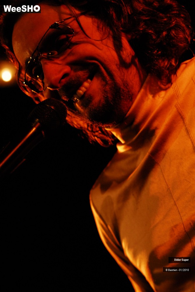 16/47 photos du spectacle Didier SUPER