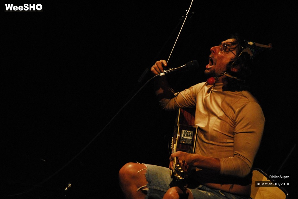 28/47 photos du spectacle Didier SUPER