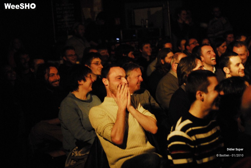 32/47 photos du spectacle Didier SUPER