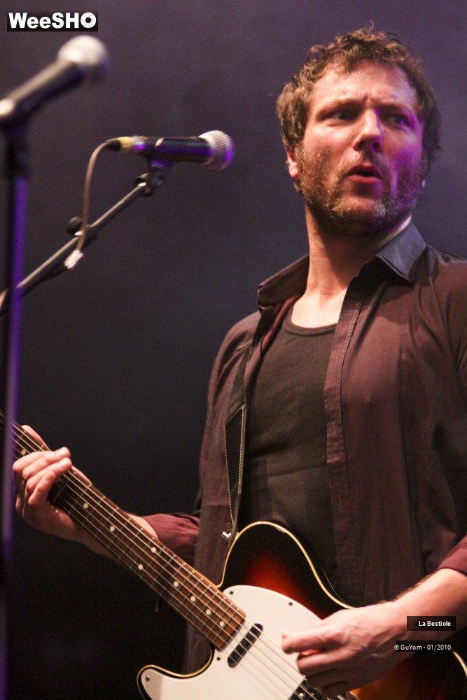 16/40 photos du spectacle La Bestiole