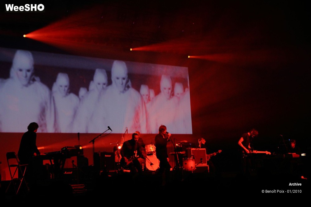 9/50 photos du spectacle Archive