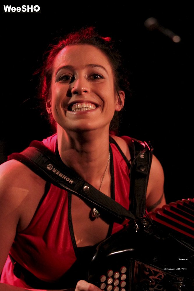 4/35 photos du spectacle Yoanna