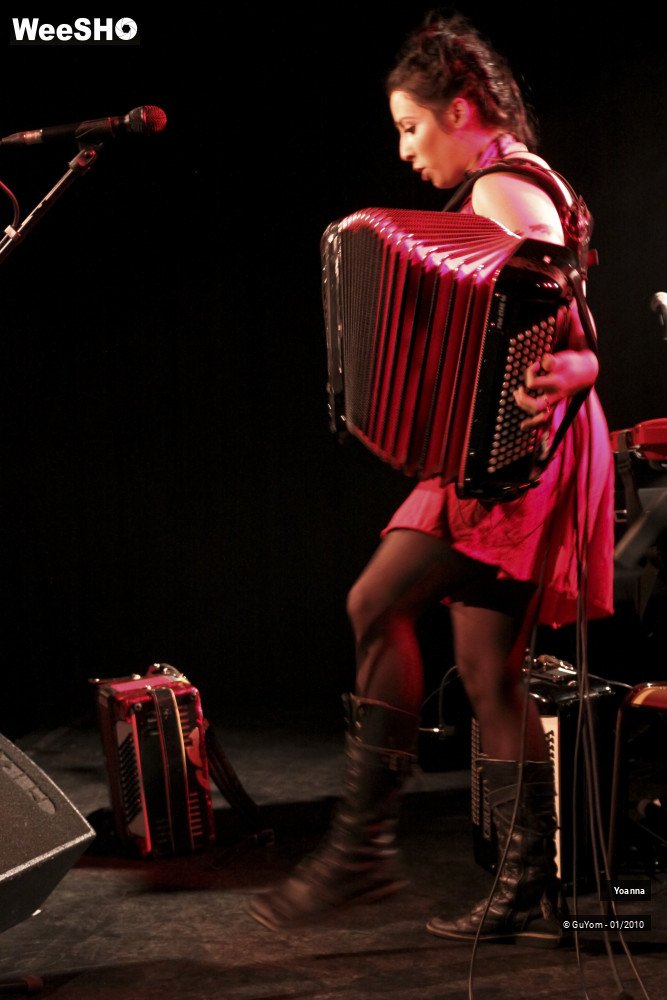 8/35 photos du spectacle Yoanna