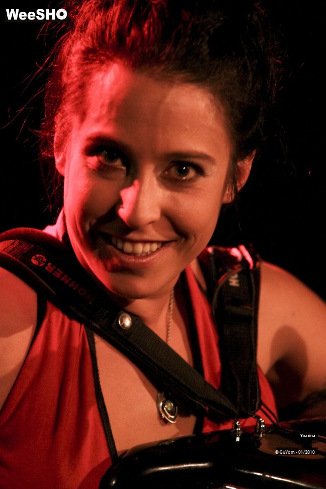 11/35 photos du spectacle Yoanna