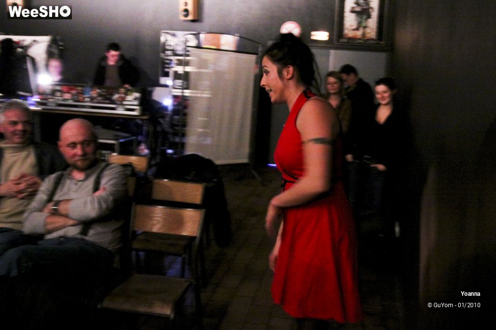 30/35 photos du spectacle Yoanna