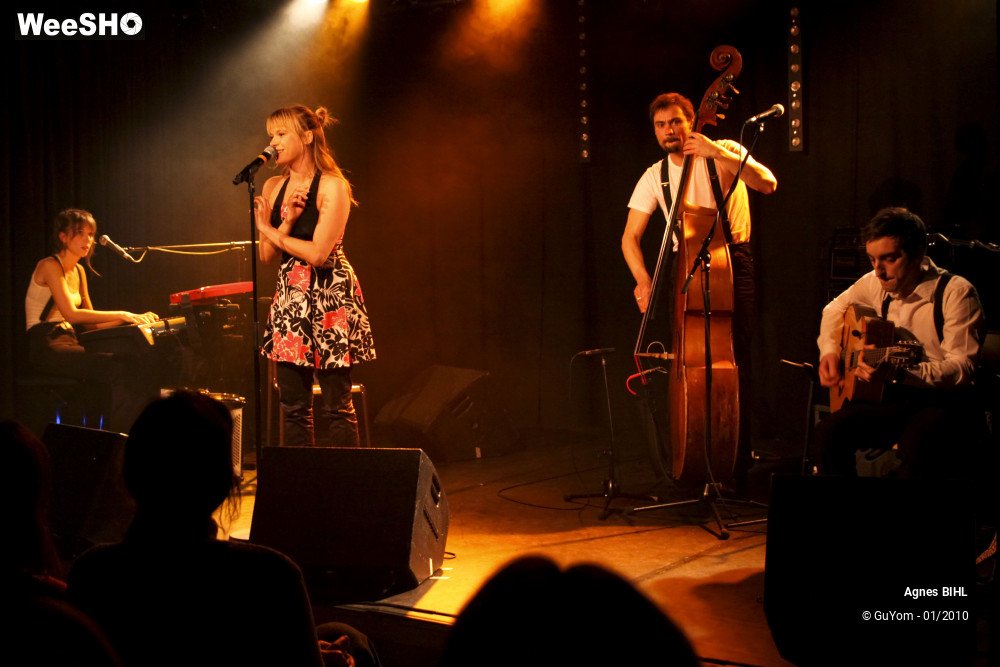 48/51 photos du spectacle Agnès BIHL