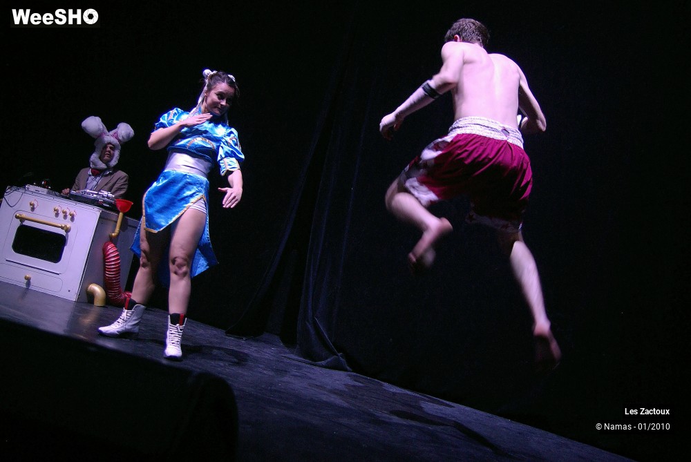 3/32 photos du spectacle Les Zactoux