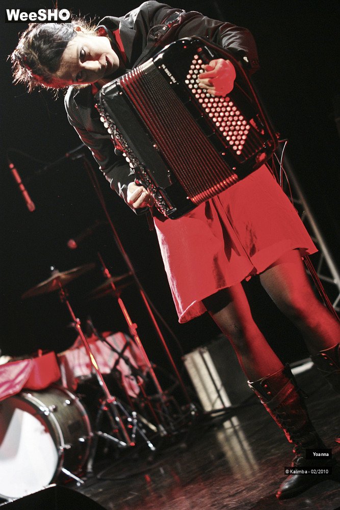 15/45 photos du spectacle Yoanna