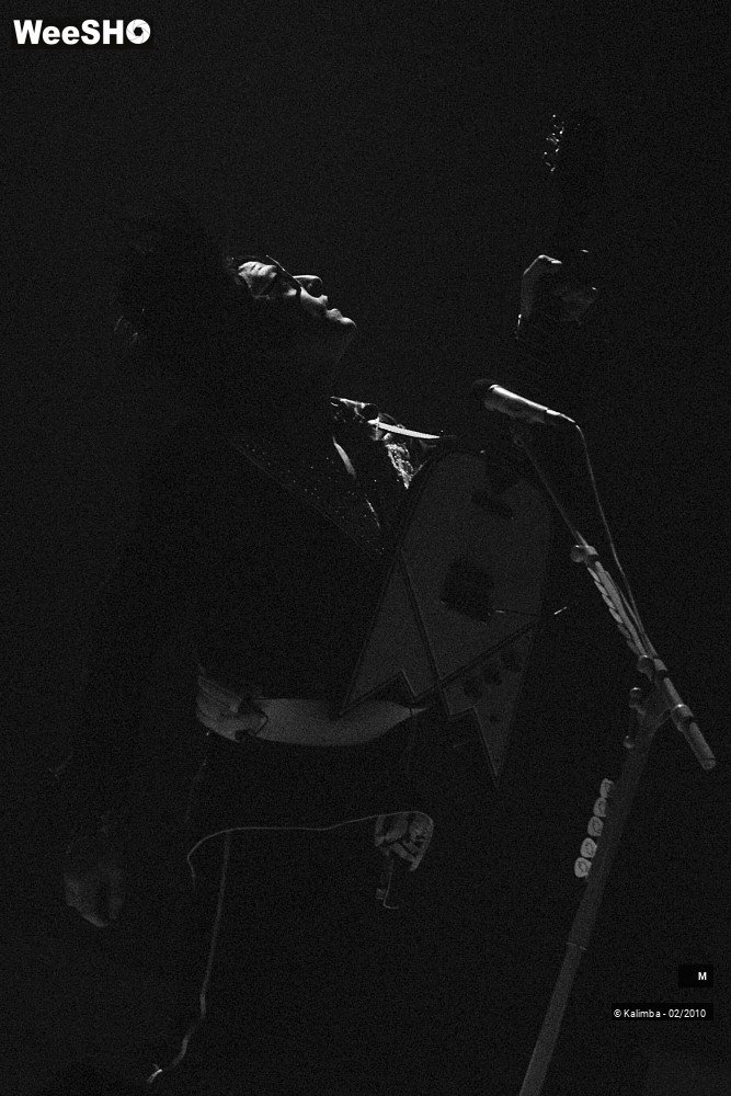 7/33 photos du spectacle M