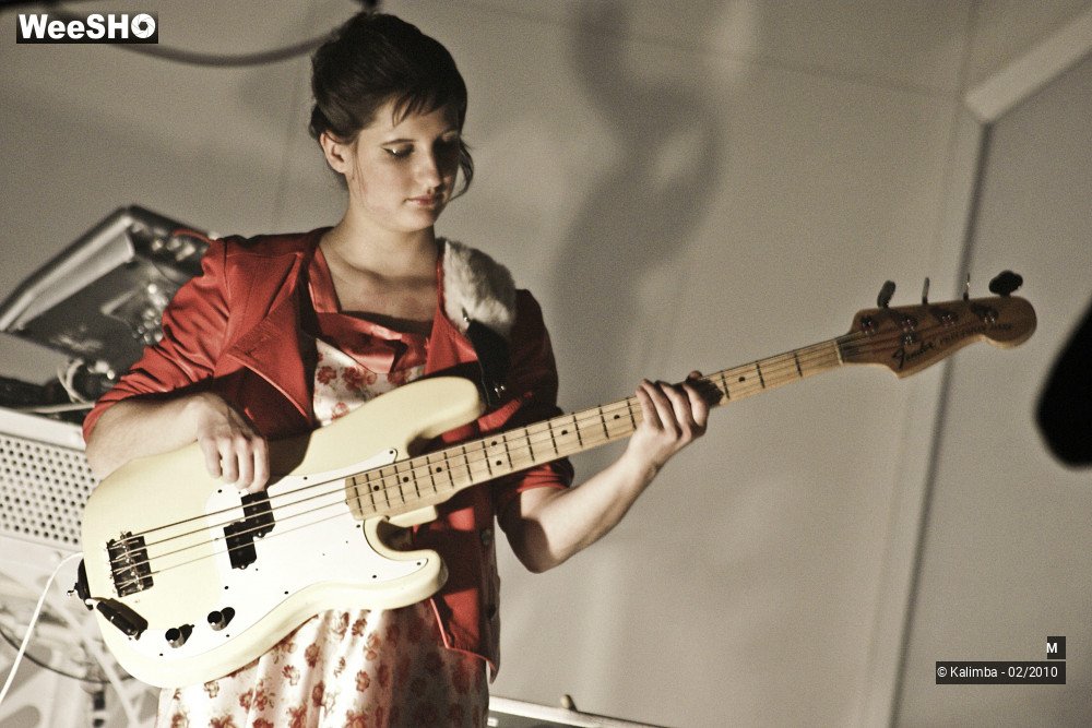 17/33 photos du spectacle M