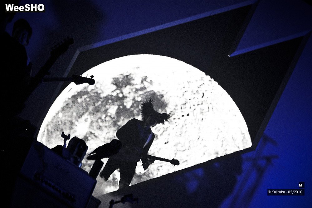 25/33 photos du spectacle M