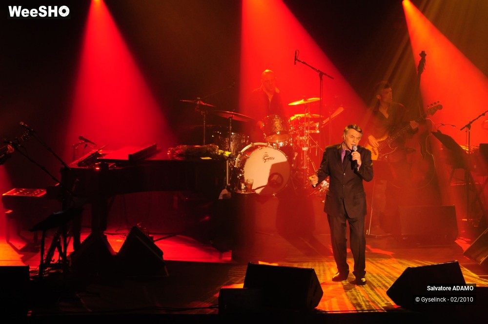 34/43 photos du spectacle Salvatore ADAMO