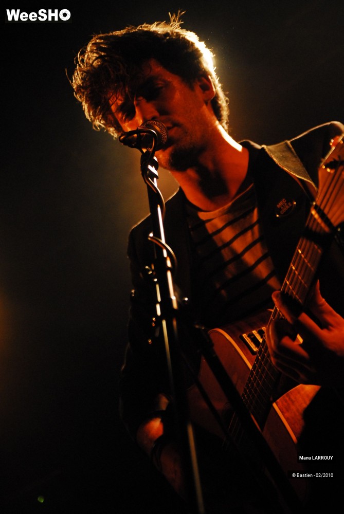 8/41 photos du spectacle Manu LARROUY