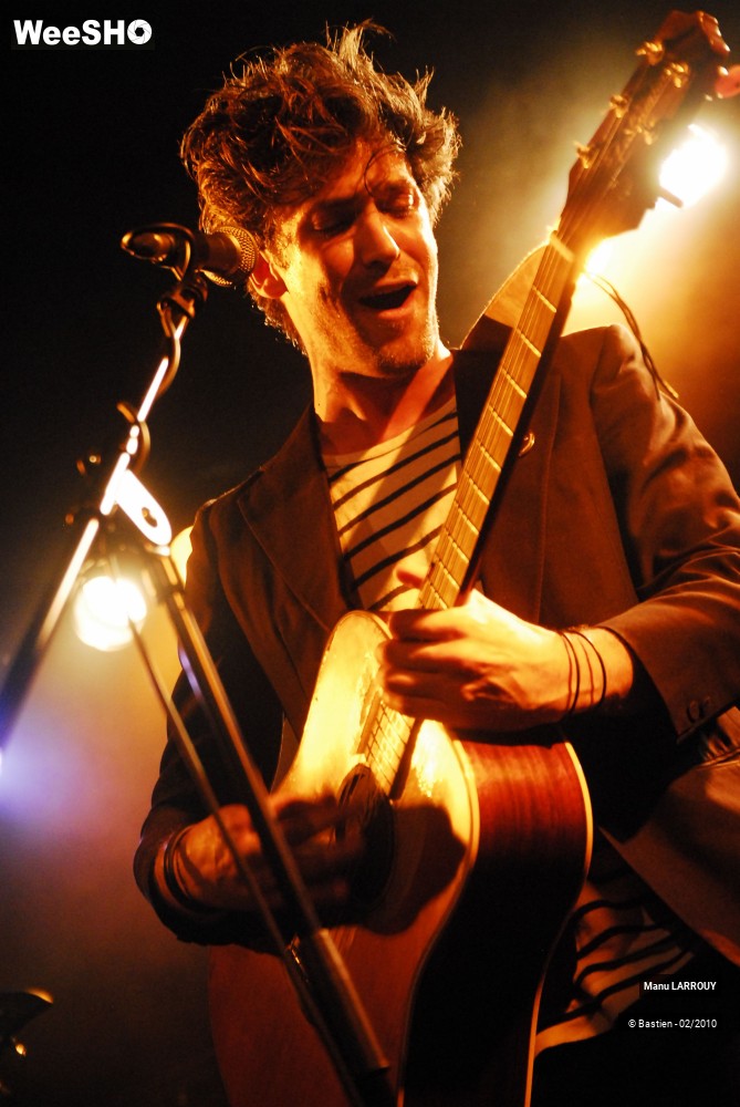 10/41 photos du spectacle Manu LARROUY