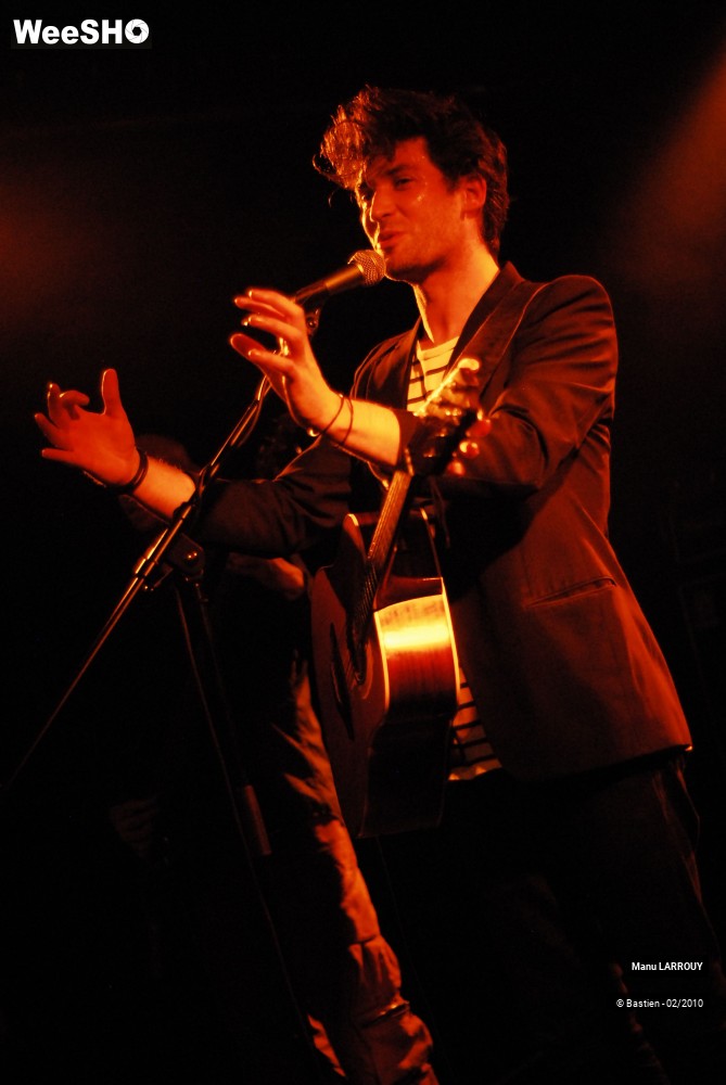 13/41 photos du spectacle Manu LARROUY