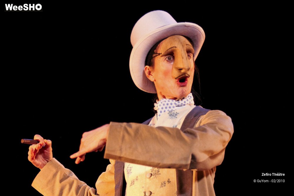 25/50 photos du spectacle Candide
