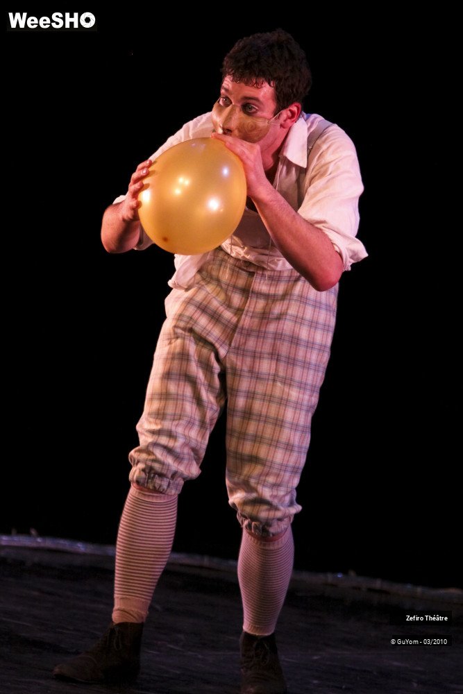 14/50 photos du spectacle Candide (première)