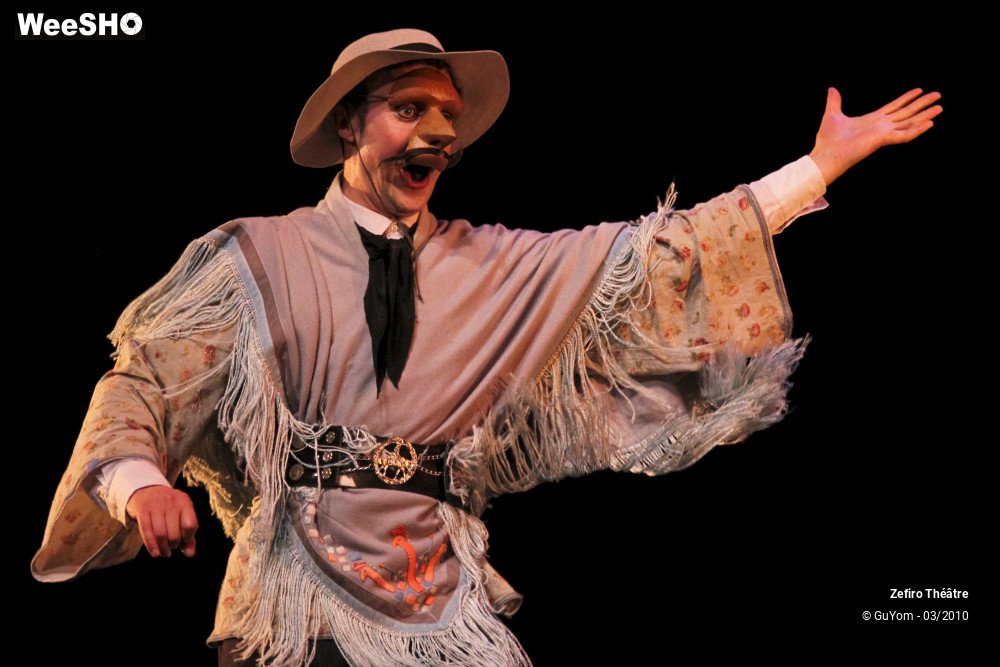 24/50 photos du spectacle Candide (première)