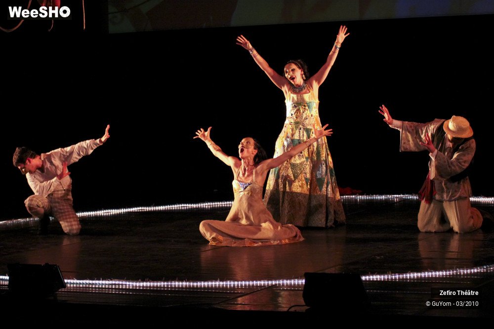 31/50 photos du spectacle Candide (première)