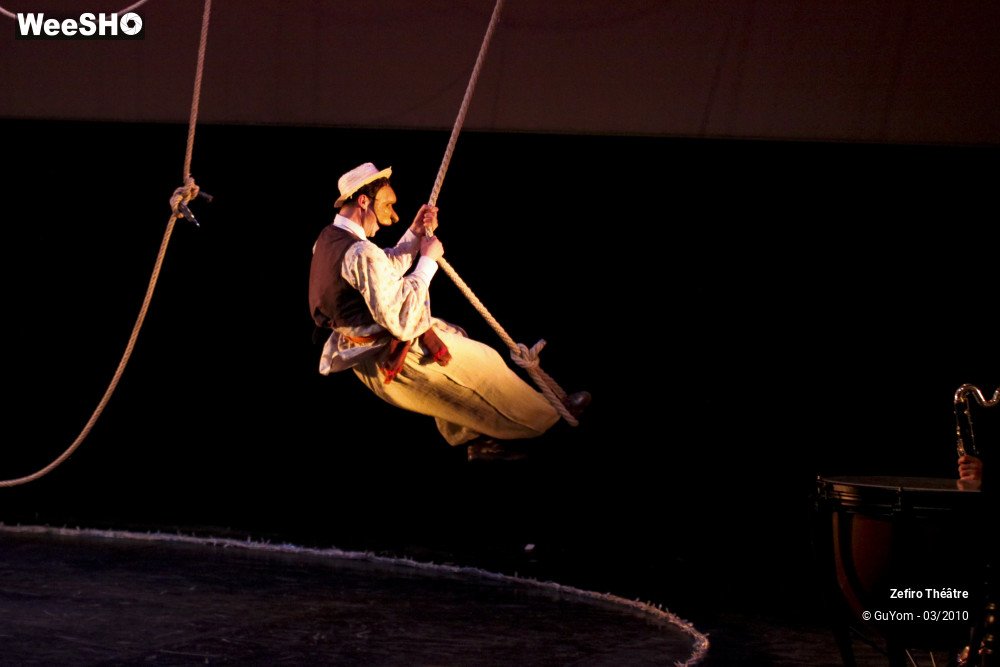 33/50 photos du spectacle Candide (première)