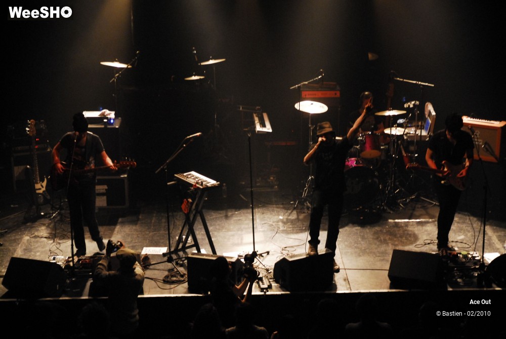 33/39 photos du spectacle Ace Out