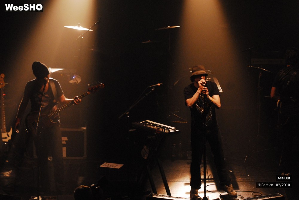 35/39 photos du spectacle Ace Out