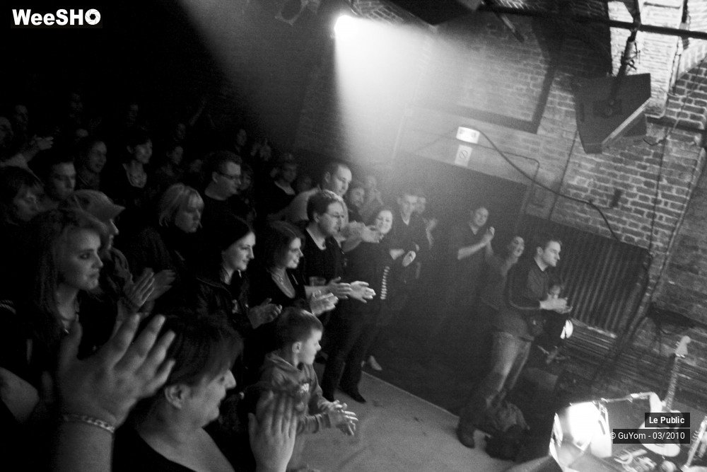 16/27 photos du spectacle Le Poche Ambiance