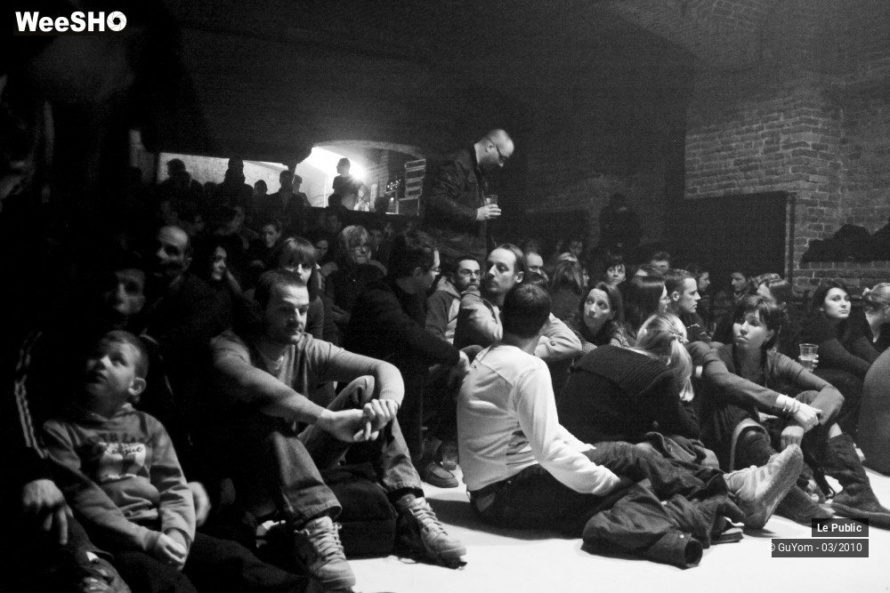 20/27 photos du spectacle Le Poche Ambiance