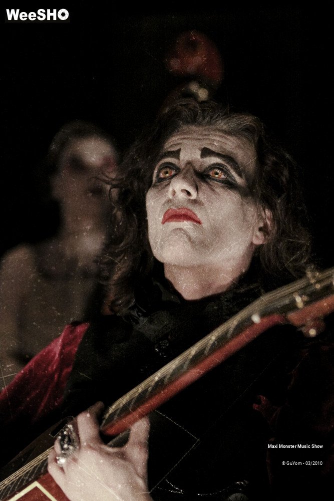 3/50 photos du spectacle Galerie de Monstres