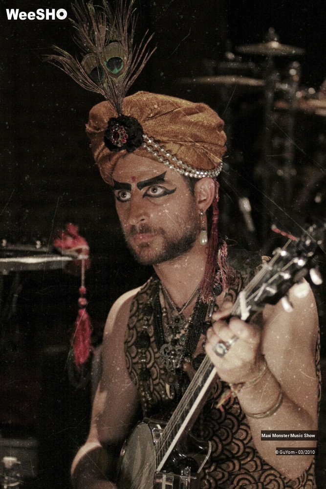 27/50 photos du spectacle Galerie de Monstres