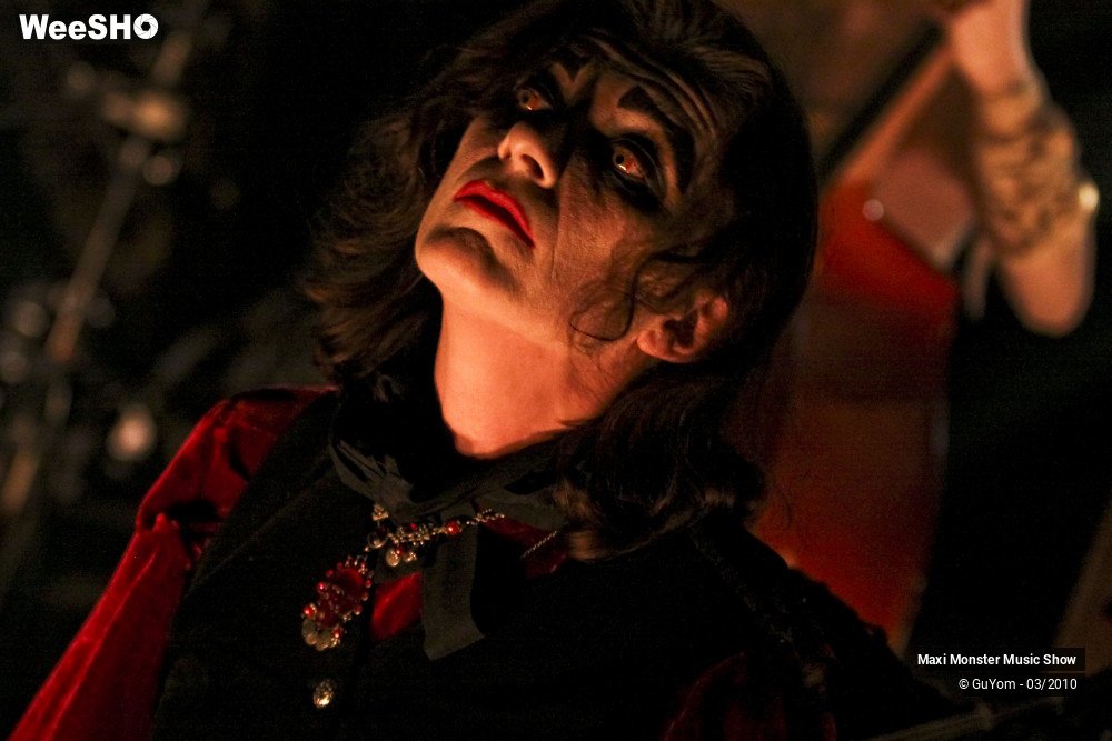 31/50 photos du spectacle Galerie de Monstres