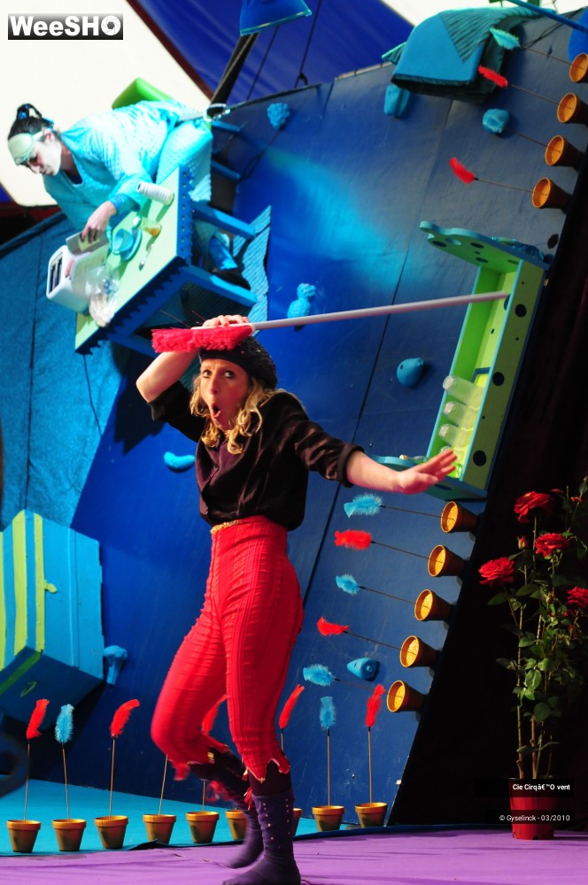 6/23 photos du spectacle Sans dessus dessous