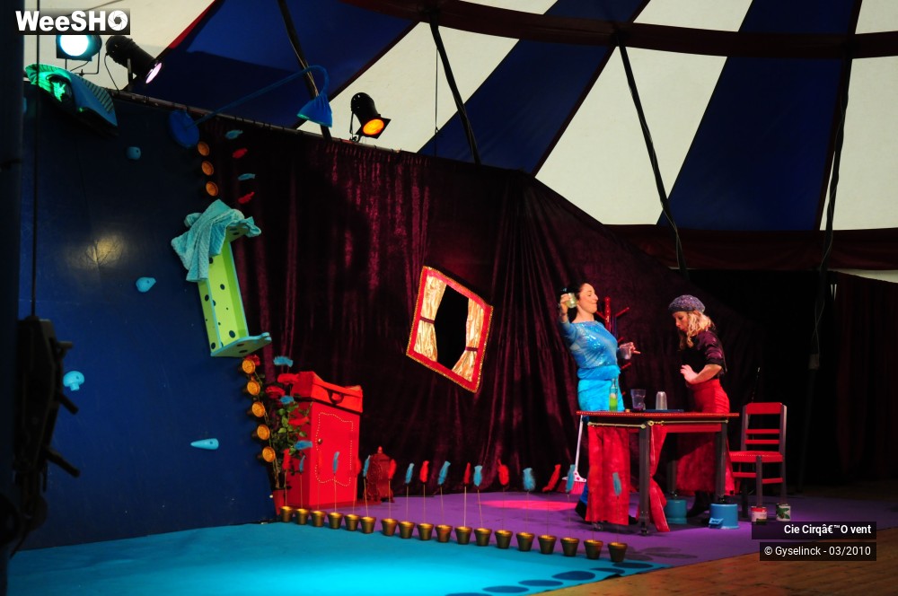 17/23 photos du spectacle Sans dessus dessous