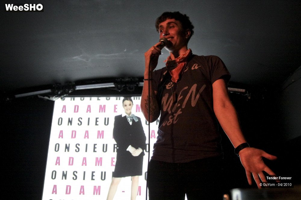 43/46 photos du spectacle Tender Forever