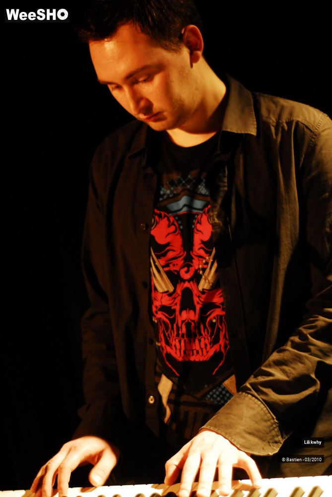 21/44 photos du spectacle Lili Kwhy